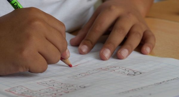 García Paine acusa al anterior Ejecutivo de “falta de agilidad y de sensibilidad” con las necesidades educativas de Málaga