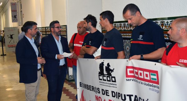 El PSOE exige a la Diputación que garantice la estabilidad laboral y salarial de los bomberos de Málaga