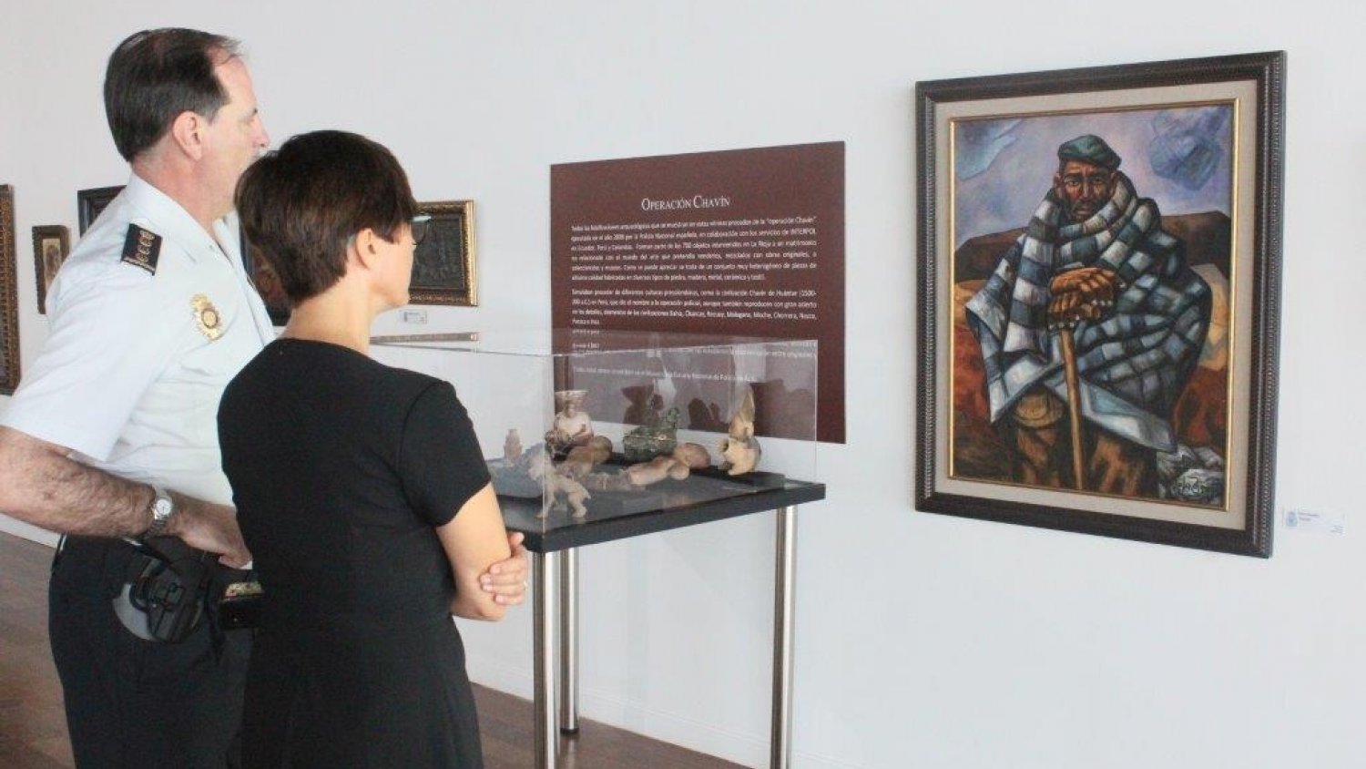 Una exposición da a conocer el trabajo de la Policía Nacional en la protección del patrimonio