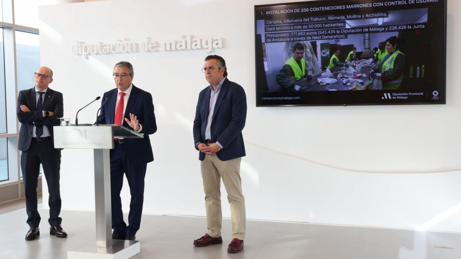 La Diputación avanza en la implantación y tratamiento del quinto contenedor de residuos orgánicos