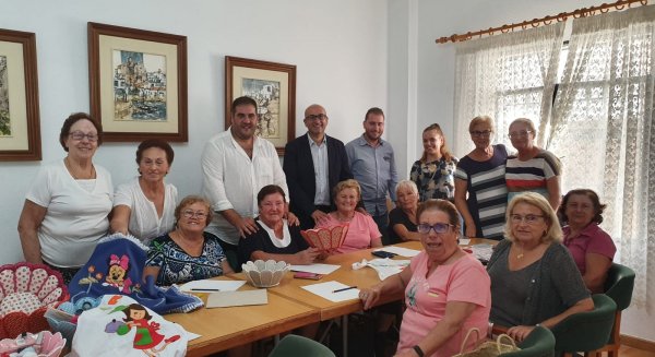 Más de 2.000 mayores de toda la provincia inician los talleres de ocio y tiempo libre de la Diputación de Málaga