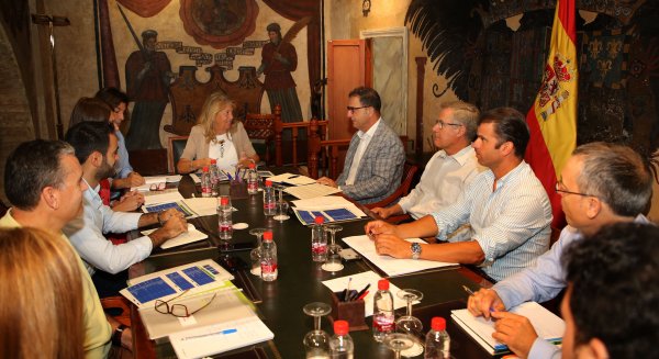 El Ayuntamiento de Marbella inicia los trámites para la licitación de las obras de los centros de Salud de Las Chapas y Ricardo Soriano