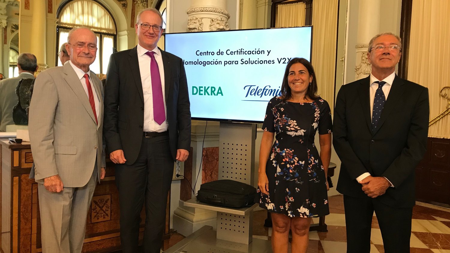 El Consejero de Economía destaca la oportunidad de Málaga de ser referente en tecnologías 5G aplicadas al vehículo conectado