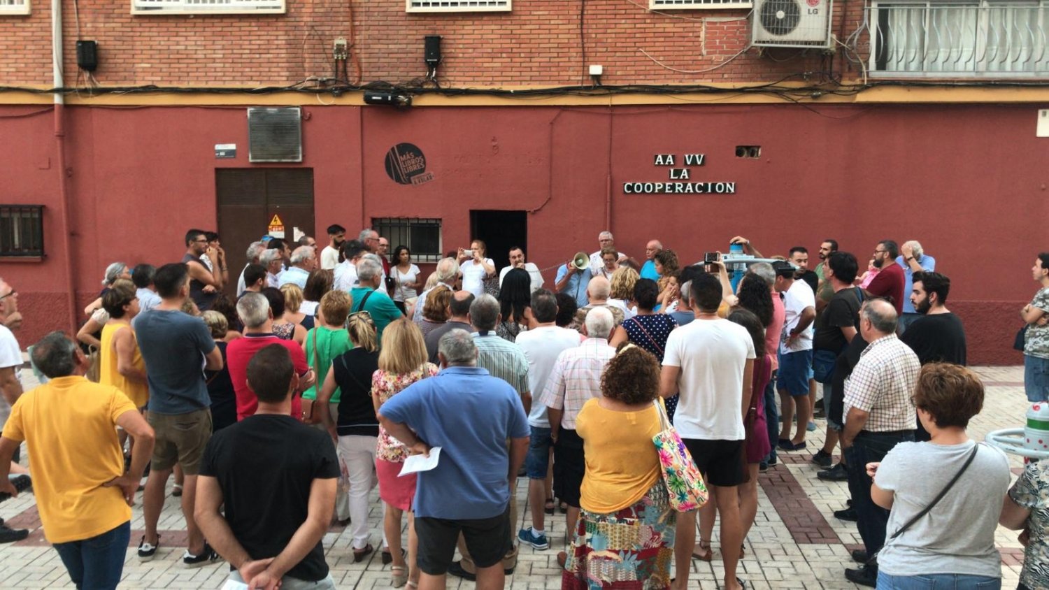 El PSOE presentará una iniciativa para instar al Ayuntamiento a que retire la propuesta de zona azul en Cruz de Humilladero
