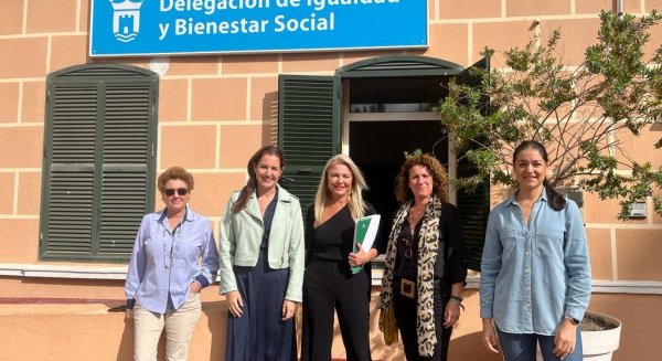 El IAM amplía la financiación de los centros municipales de la mujer hasta superar los 9,7 millones este año