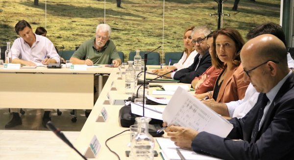 Carmen Crespo plantea medidas como subvenciones directas para adquirir abrevaderos a la hora de mitigar los efectos de la sequía