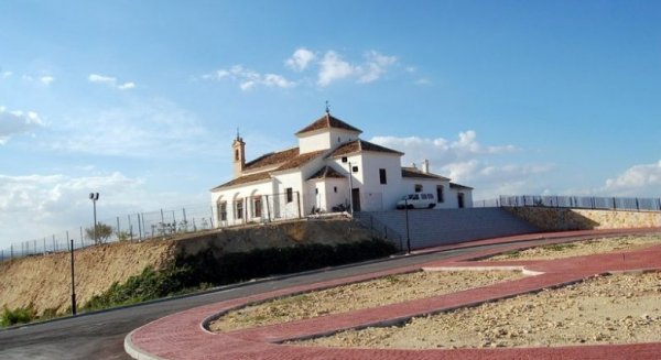 El Ayuntamiento de Antequera denunciará ante la fiscalía los incendios provocados en el entorno del Cerro de la Veracruz