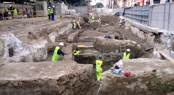PSOE y Adelante interpelarán mañana a la consejera de Cultura sobre la destrucción de restos arqueológicos por las obras del metro