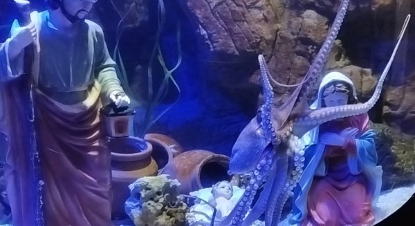 Una Navidad “bajo el mar”: El Belén submarino de Sea Life Benalmádena