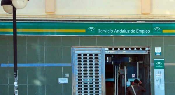 Agosto deja 1.391 parados más en Málaga