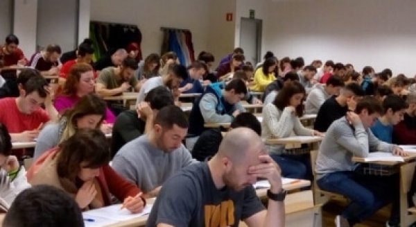 El Consejo de Gobierno aprueba la convocatoria para Inspector de Educación y oferta 44 plazas