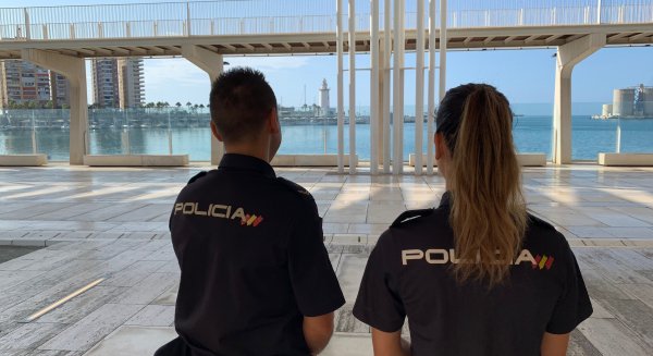 Detenido un asaltante en Málaga tras arrebatar a un joven su teléfono y golpearle en la cara con una botella de cristal