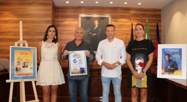 'El Día del Turista de Torrox' contará con las actuaciones de Pitingo y Lidia Santos, la modelo de Supervivientes