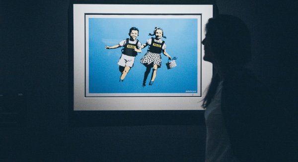 La Diputación prolonga la exposición 'Banksy. The Art of Protest' en La Térmica un mes más