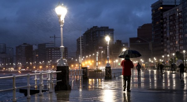 Málaga se sitúa en alerta amarilla por lluvia este lunes