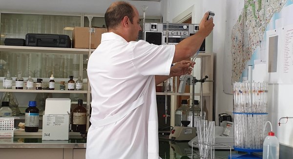 El Laboratorio Municipal de Marbella  renueva la certificación de calidad
