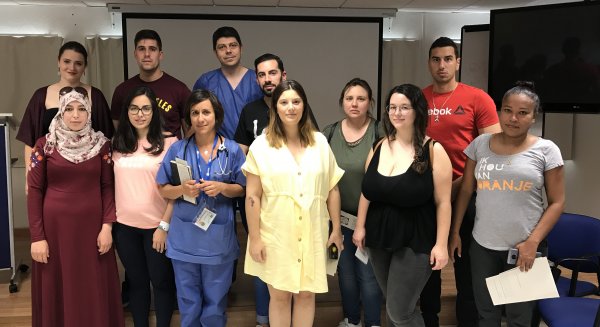 La Unidad de Neonatología del Materno Infantil pone en marcha una escuela de padres para familias con recién nacidos prematuros
