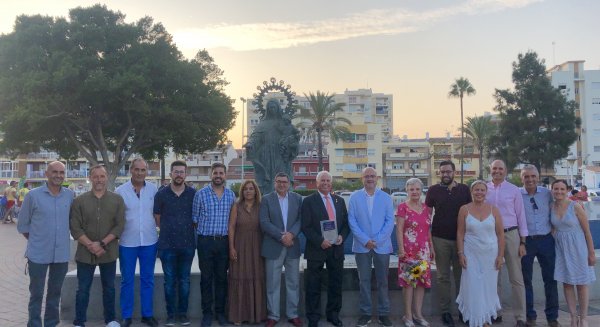 Inaugurada en Torre del Mar la plaza 'Miguel Guerrero Perdiguero'