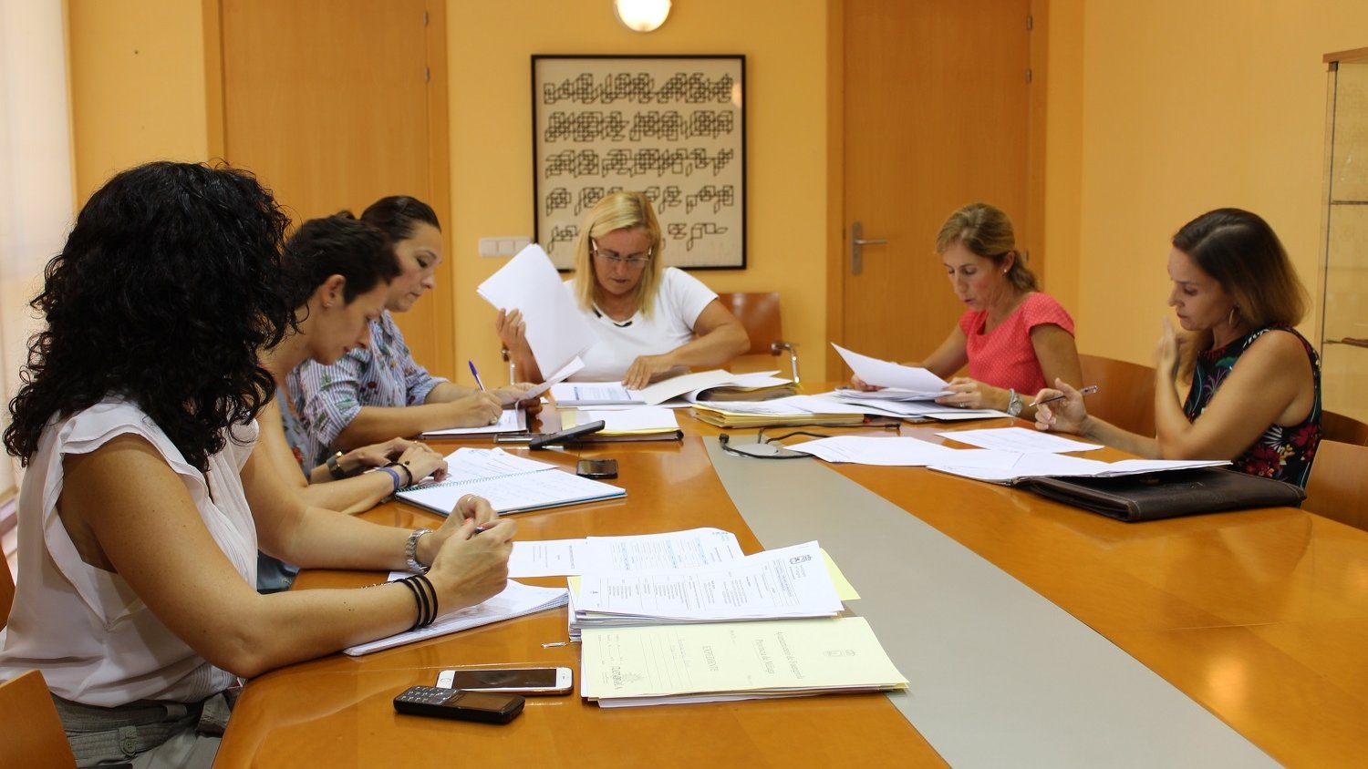 Fuengirola completará a finales de octubre la contratación de 209 parados a través de los planes de empleo
