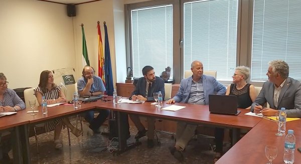 Javier Imbroda se reúne en Málaga con los decanos de las universidades públicas para profundizar en mejoras de formación en el profesorado