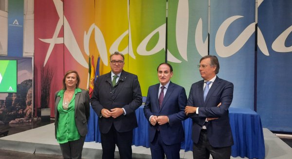 La Junta impulsará la corresponsabilidad en el turismo integrando a los empresarios en su gestión