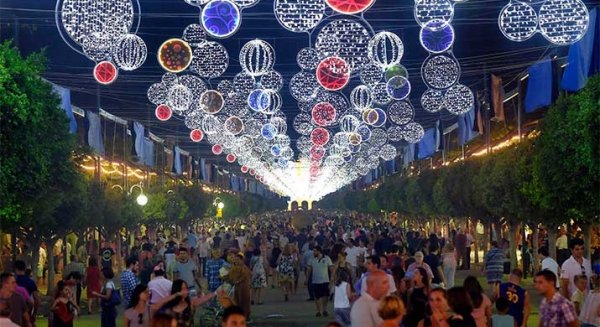 La Feria de Málaga dispondrá de un punto arcoiris para denunciar casos de homofobia