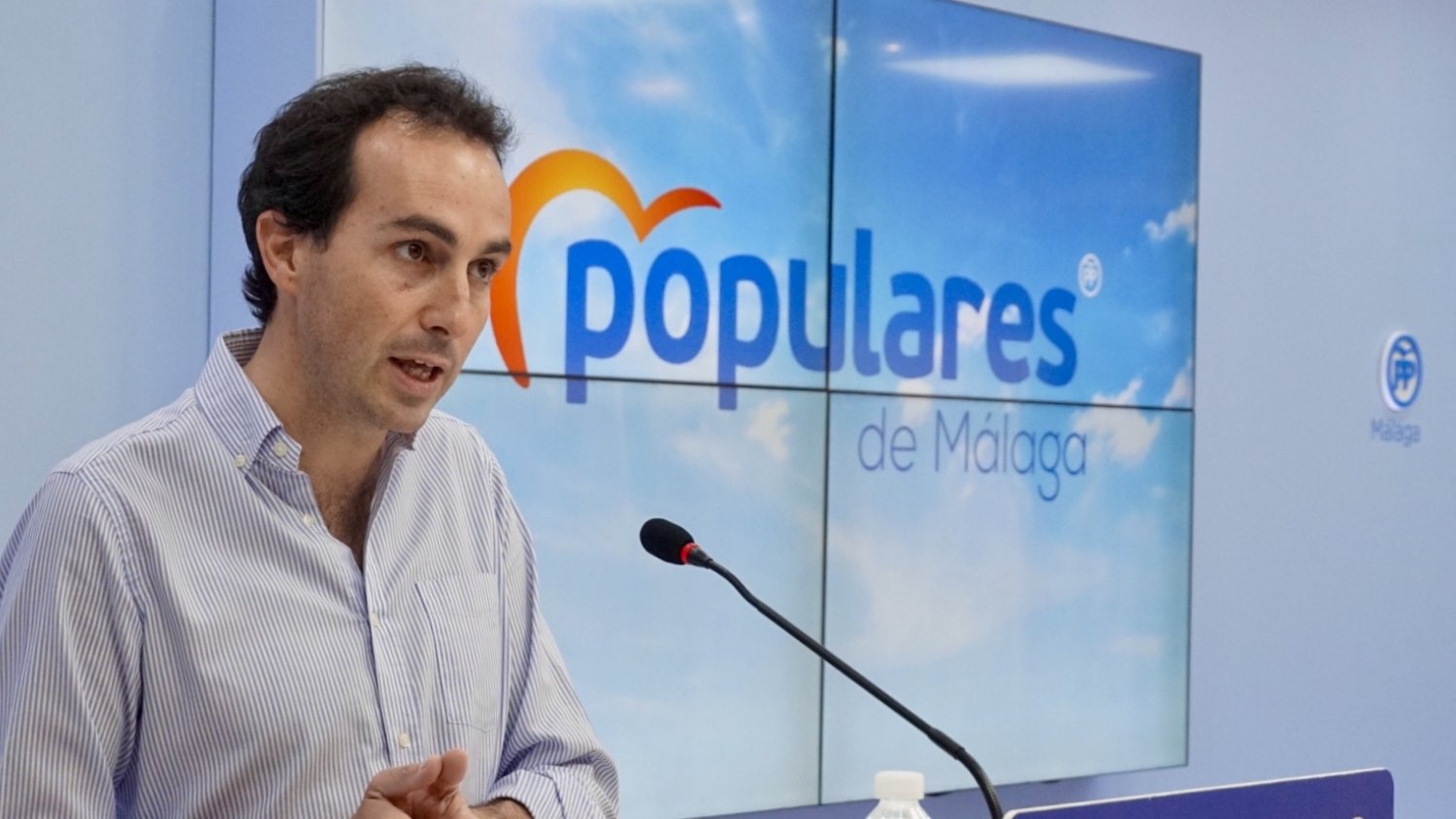 El PP tacha de cinismo que el PSOE hable ahora de caos educativo tras 40 años de abandono