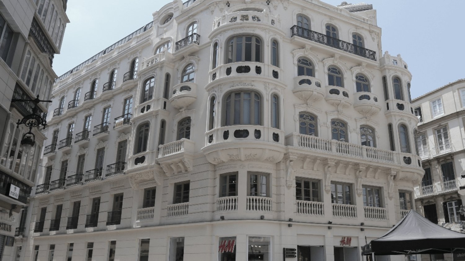 La marca de perfumería Druni elige el edificio Féliz Sáenz para ubicar su primer establecimiento en Málaga