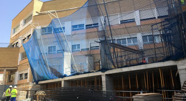 Las obras de ampliación de las Urgencias del Hospital Regional de Málaga aumentará la unidad en 500 metros