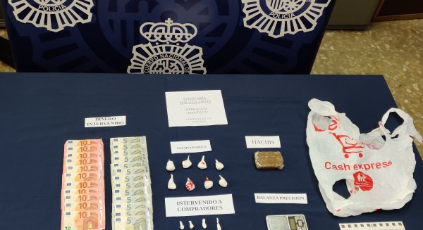 La Policía Nacional detiene a una pareja y a sus hijos menores de edad por vender cocaína desde su domicilio
