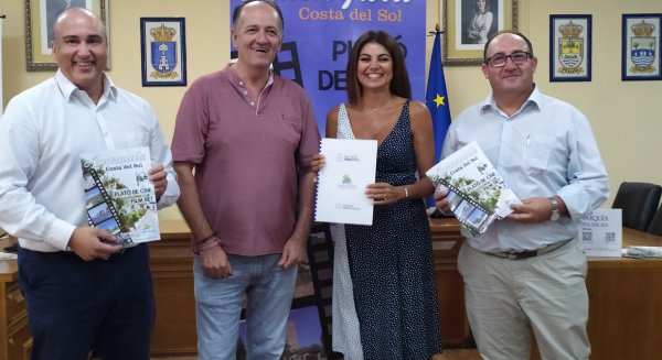 Axarquía Film Office solicita a la delegada de Turismo colaboración para llevar a cabo proyectos cinematográficos en la comarca