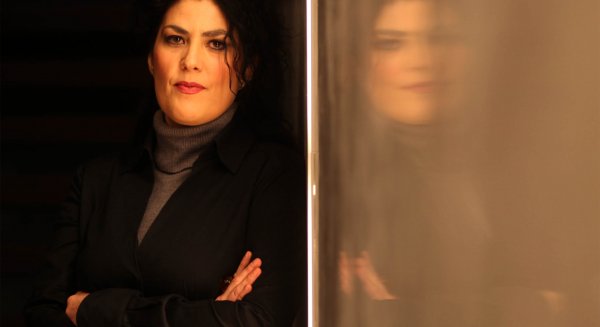 La periodista y escritora Eva Díaz Pérez es la nueva directora del Centro Andaluz de las Letras