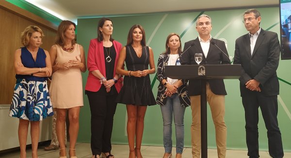 Bendodo asegura que el Gobierno en 6 meses ha implantado 334 medidas que han dado 