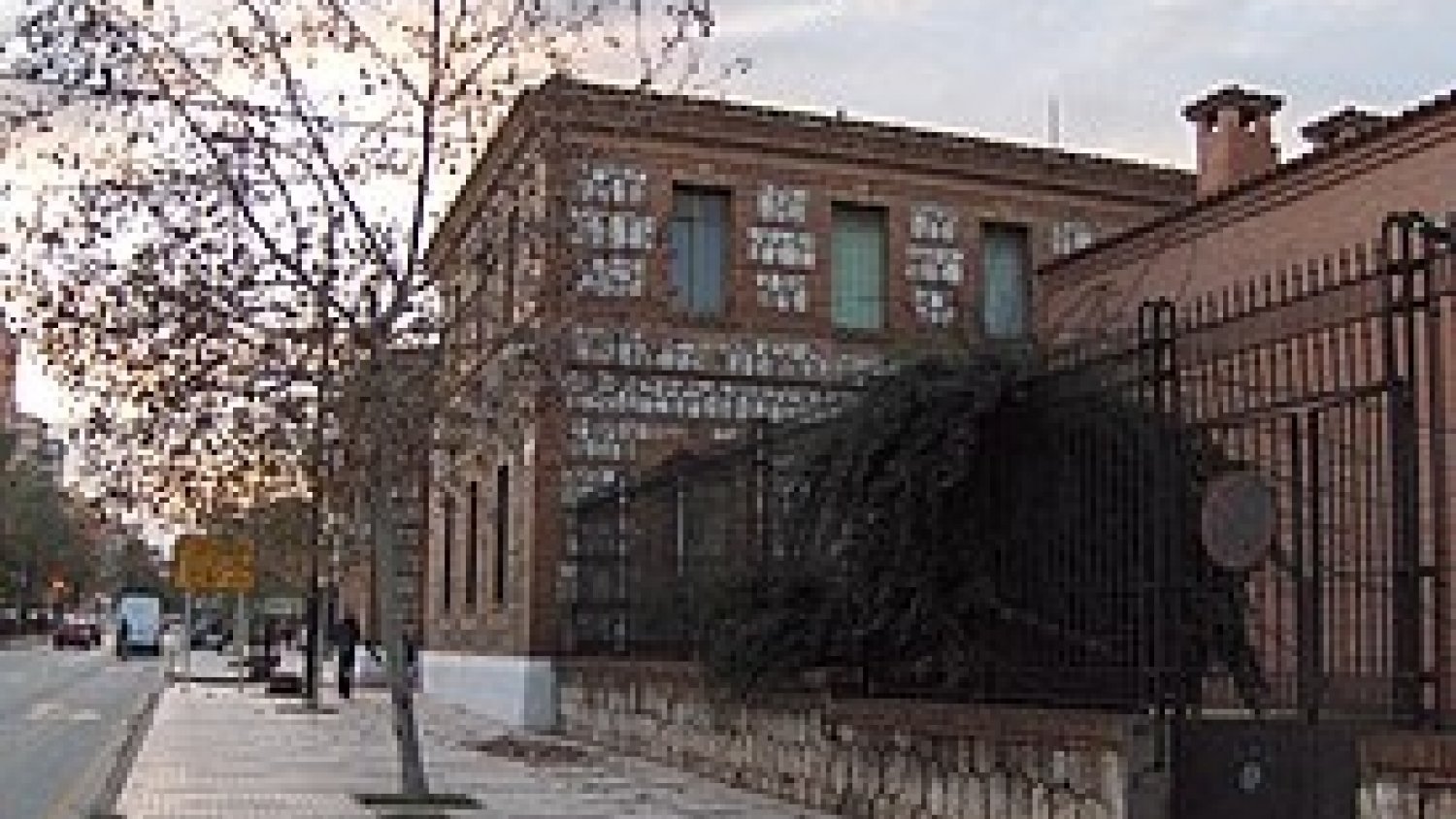Urbanismo comenzará las actuaciones de mejora y reparación de cubiertas en la antigua cárcel tras el verano