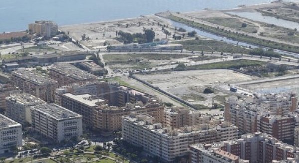 PSOE y Adelante Málaga se preguntan si Cs seguirá votando 'No' a la concesión de terrenos a la UCAM