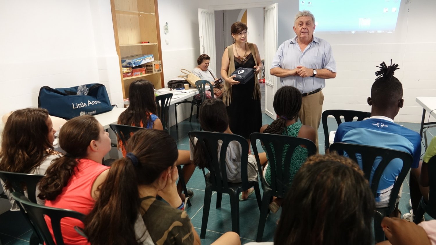 El Ayuntamiento posibilita que más de 400 niños y niñas se formen en talleres de alimentación saludable