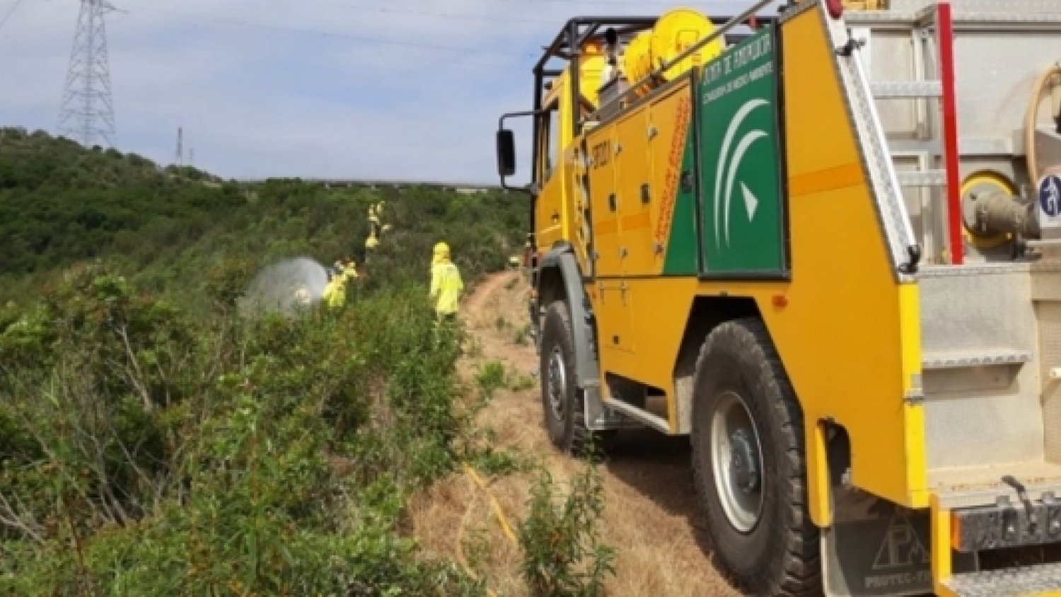 La Junta convoca 120 plazas de bombero para el dispositivo INFOCA