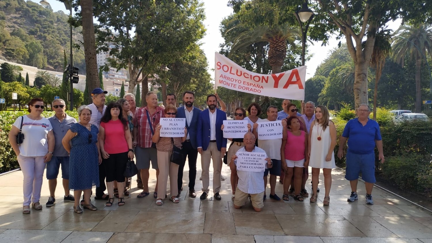 El PSOE insta al equipo de Gobierno a formar una comisión para arreglar las infraestructuras de las barriadas Monte Dorado, Los Gámez y Arroyo España