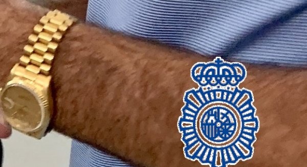 Un turista ha sido detenido en el Aeropuerto por lucir un reloj cuyo robo había denunciado un día antes