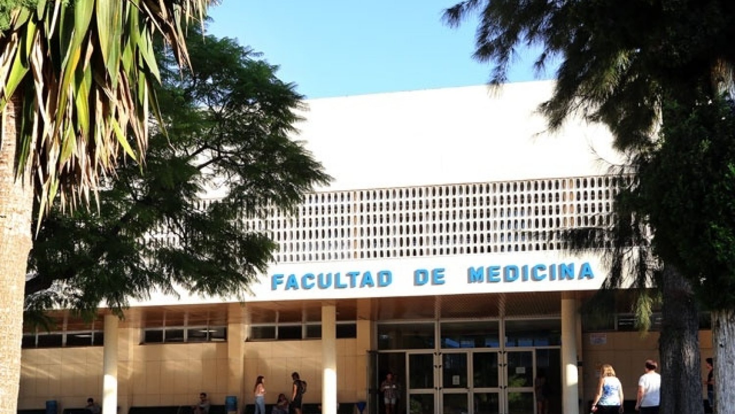 Medicina y el doble grado en Matemáticas e Informática son las carreras que más nota exigen para entrar en la UMA