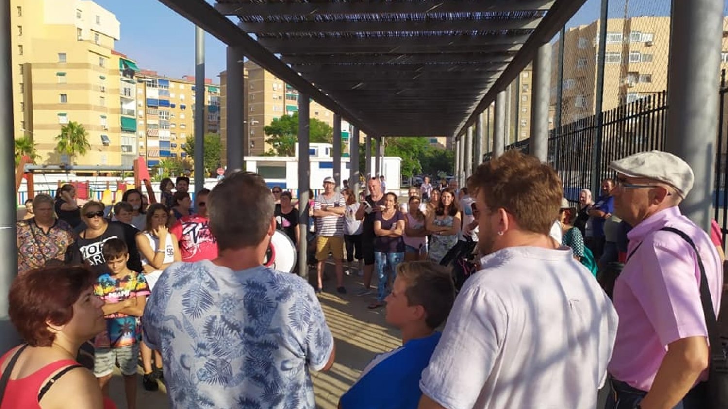 Adelante Málaga denuncia “el abandono de los barrios” y reclama al Ayuntamiento un plan integral de mejora