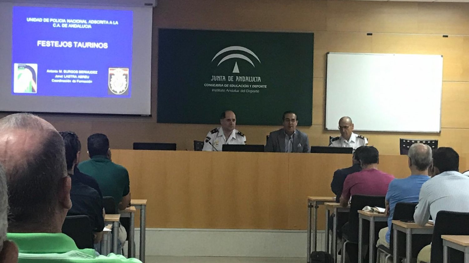 La Junta de Andalucía organiza en Málaga una jornada de formación para autoridades en el marco de los espectáculos taurinos