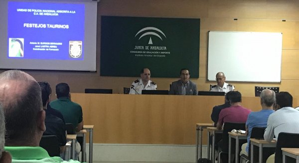 La Junta de Andalucía organiza en Málaga una jornada de formación para autoridades en el marco de los espectáculos taurinos