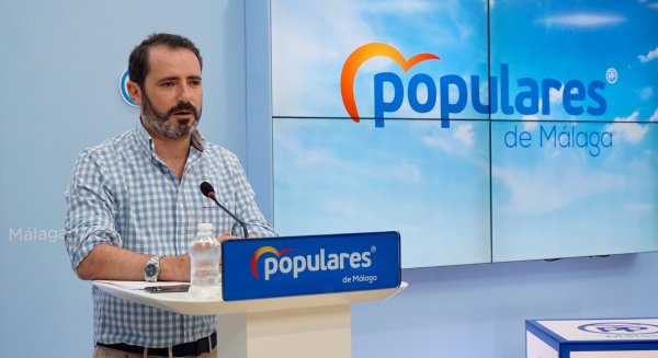 Ramón Carmona sostiene que el nuevo programa puesto en marcha para estimular el trabajo autónomo beneficiará a 4.000 malagueños