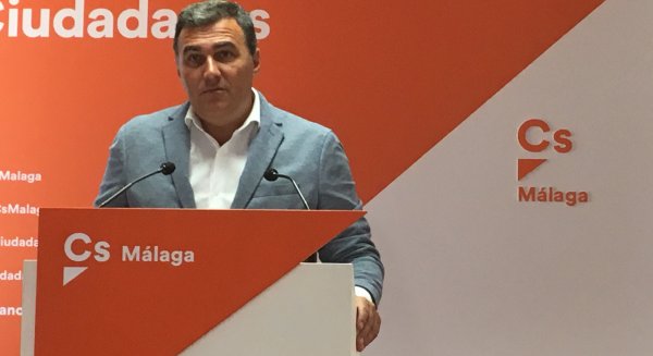 White asegura que con la reprogramación de fondos europeos podrán salir adelante proyectos como el Puerto Seco de Antequera o el parque de Arraijanal