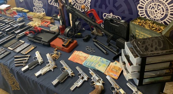 La Policía Nacional desarticula una red especializada en la “canibalización” de armas de fuego para su posterior venta en el mercado ilícito