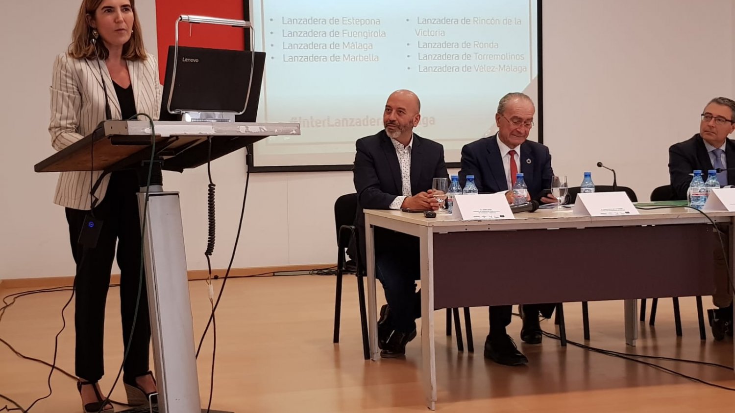 Las Lanzaderas de Empleo de Málaga afrontan  su recta final superando el 50% de inserción laboral