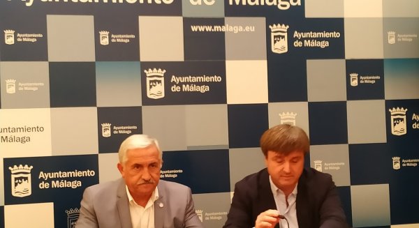 El Ayuntamiento refuerza el dispositivo de vigilancia de los 'taxis piratas' y multará con 2.760 euros a reincidentes