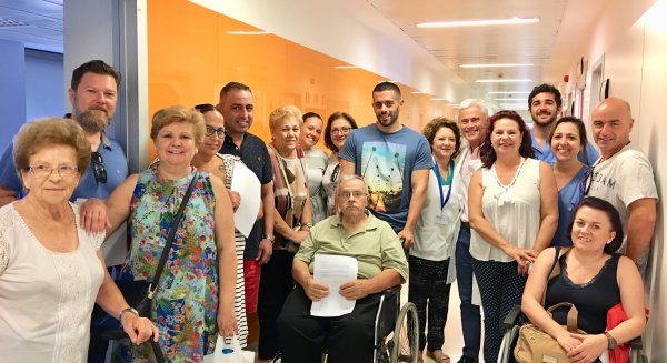 El Hospital Virgen de la Victoria organiza talleres informativos para reducir el estrés en pacientes que van a operarse de cadera