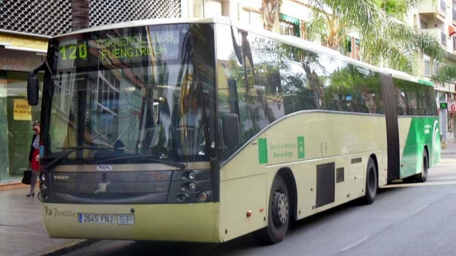 Torremolinos incrementa su oferta de transporte público durante el verano
